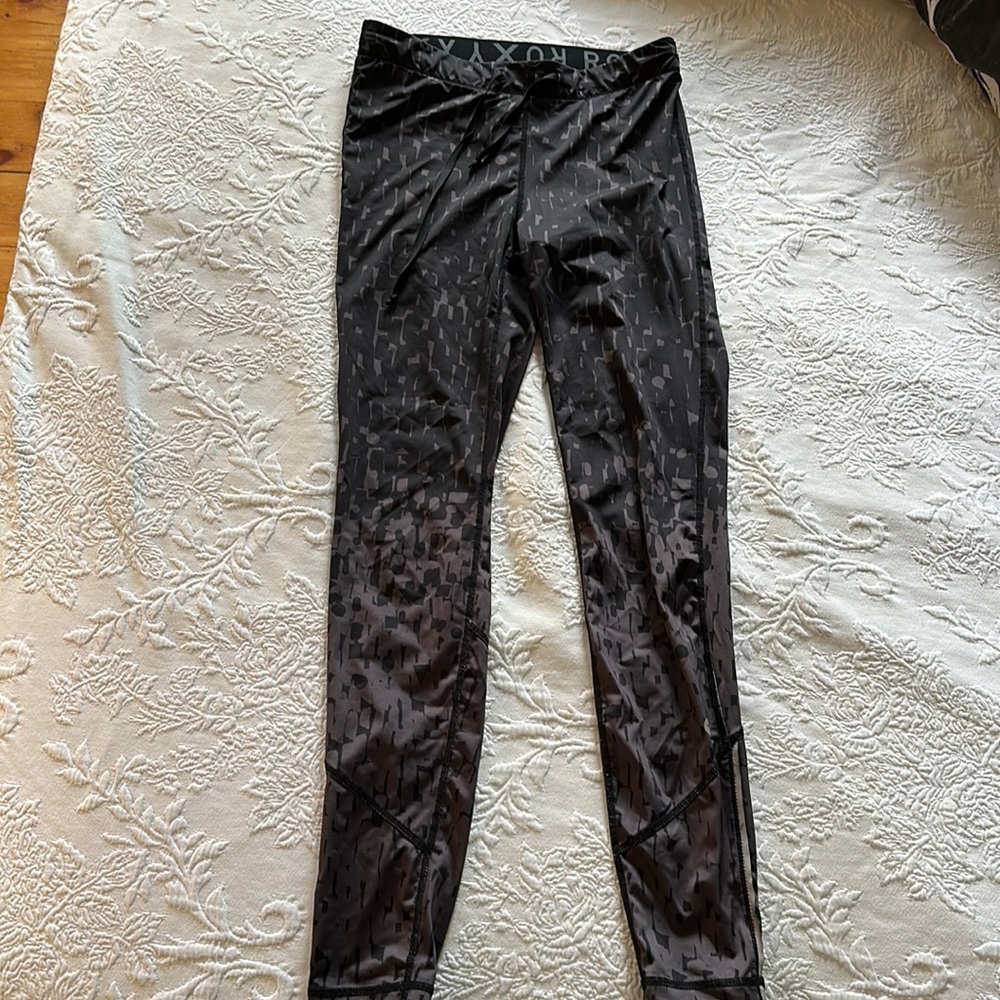 Roxy tights